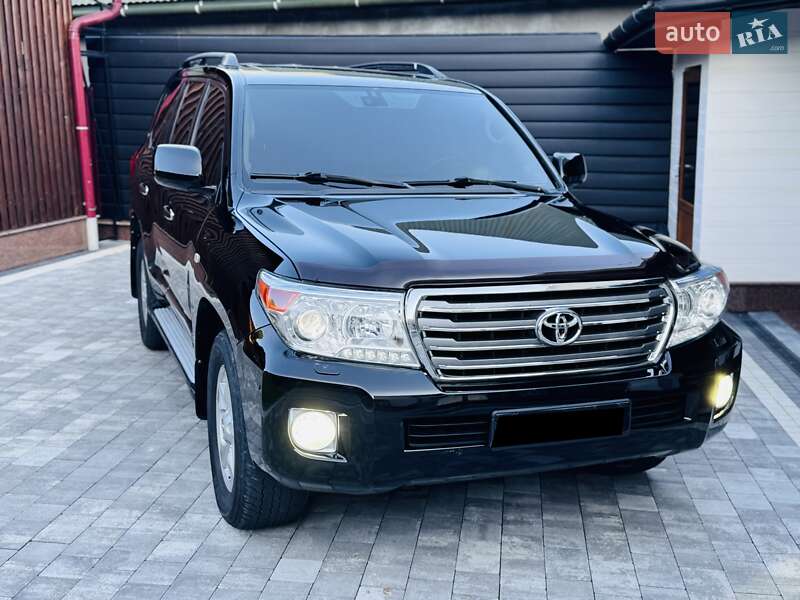 Внедорожник / Кроссовер Toyota Land Cruiser 2012 в Нижней Апше фото 45 Внедорожник / Кроссовер Toyota Land Cruiser 2012 в Нижней Апше
