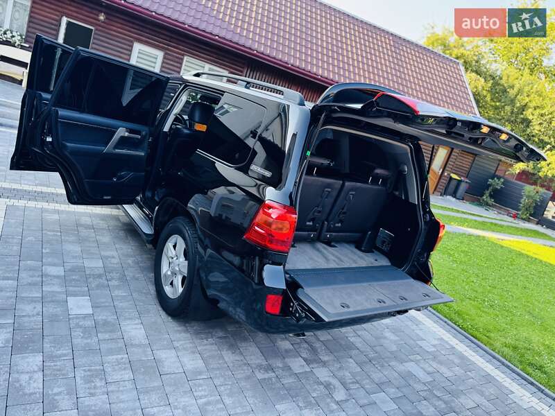 Внедорожник / Кроссовер Toyota Land Cruiser 2012 в Нижней Апше фото 52 Внедорожник / Кроссовер Toyota Land Cruiser 2012 в Нижней Апше