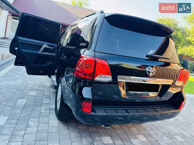 Внедорожник / Кроссовер Toyota Land Cruiser 2012 в Нижней Апше фото 66 Внедорожник / Кроссовер Toyota Land Cruiser 2012 в Нижней Апше