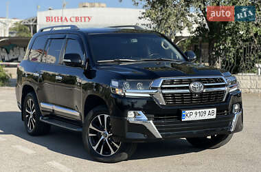 Внедорожник / Кроссовер Toyota Land Cruiser 2014 в Запорожье