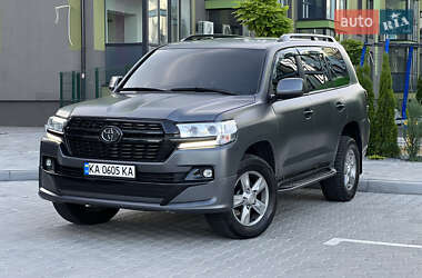 Позашляховик / Кросовер Toyota Land Cruiser 2007 в Рівному