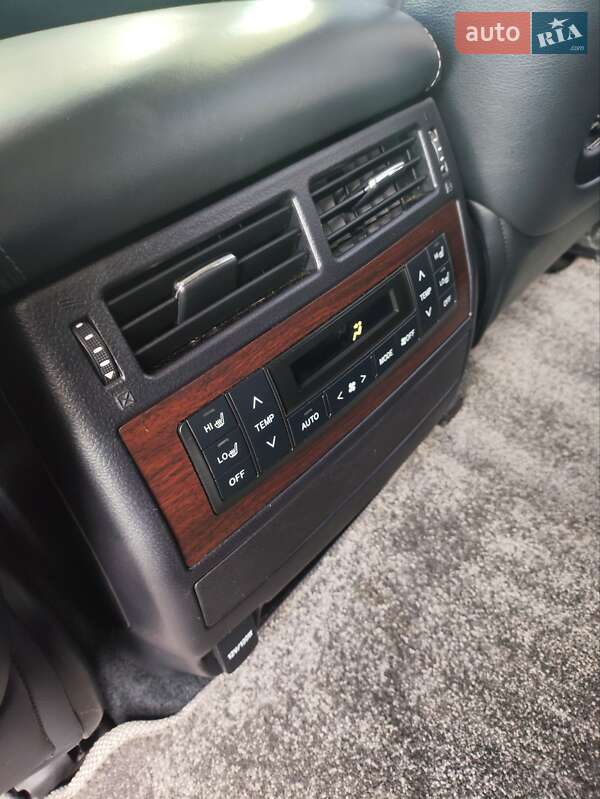 Позашляховик / Кросовер Toyota Land Cruiser 2016 в Києві фото 5 Позашляховик / Кросовер Toyota Land Cruiser 2016 в Києві