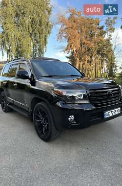 Внедорожник / Кроссовер Toyota Land Cruiser 2013 в Харькове