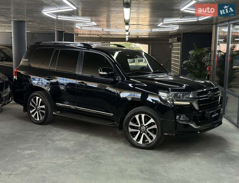 Toyota Land Cruiser 2017