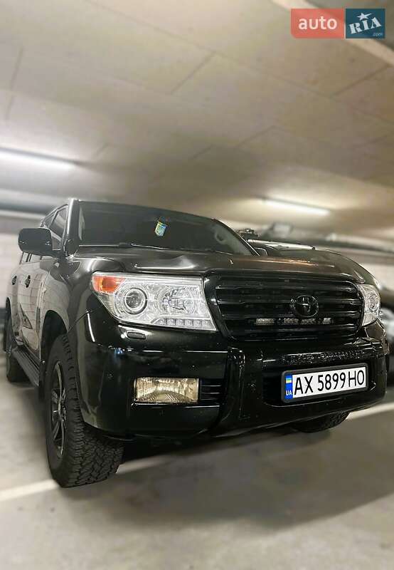 Внедорожник / Кроссовер Toyota Land Cruiser 2008 в Харькове
