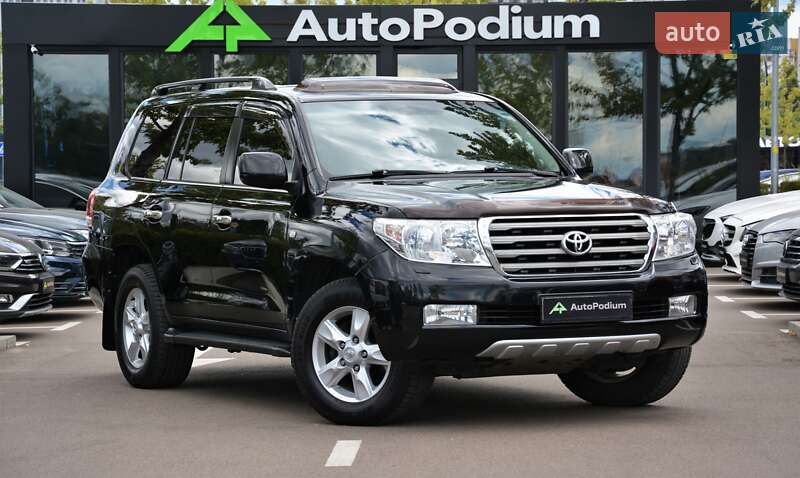 Toyota Land Cruiser 2010