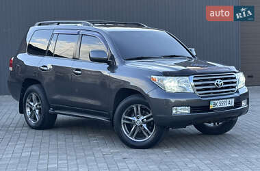 Позашляховик / Кросовер Toyota Land Cruiser 2008 в Сарнах