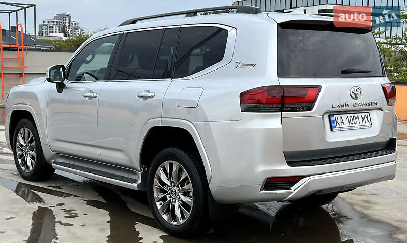 Внедорожник / Кроссовер Toyota Land Cruiser 2022 в Киеве