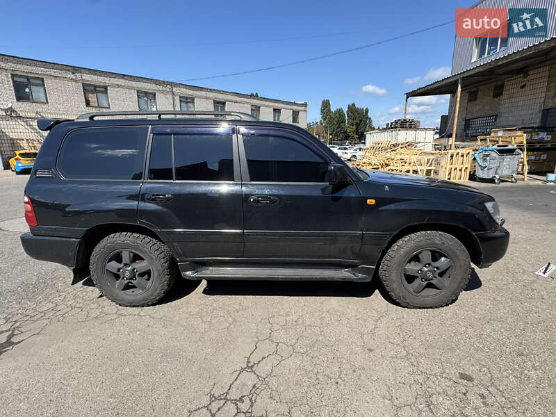 Внедорожник / Кроссовер Toyota Land Cruiser 1999 в Киеве