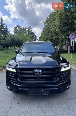 Позашляховик / Кросовер Toyota Land Cruiser 2022 в Києві