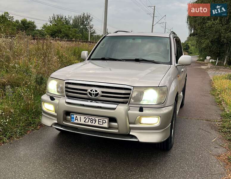 Внедорожник / Кроссовер Toyota Land Cruiser 2004 в Василькове