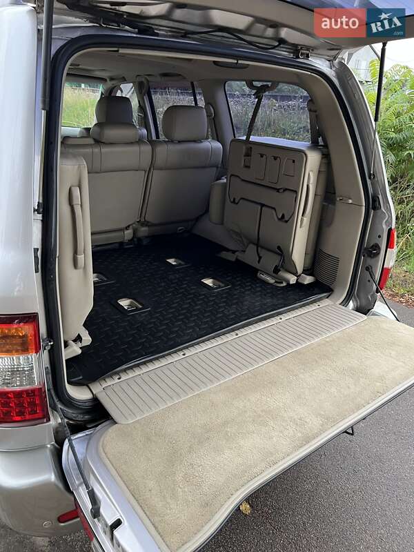 Внедорожник / Кроссовер Toyota Land Cruiser 2004 в Василькове