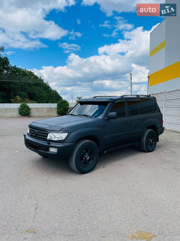 Внедорожник / Кроссовер Toyota Land Cruiser 2002 в Виннице