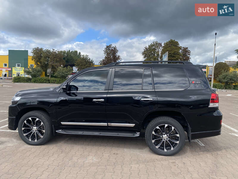 Внедорожник / Кроссовер Toyota Land Cruiser 2020 в Житомире