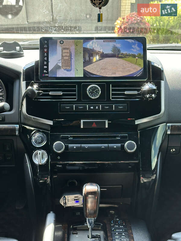 Позашляховик / Кросовер Toyota Land Cruiser 2013 в Києві фото 12 Позашляховик / Кросовер Toyota Land Cruiser 2013 в Києві