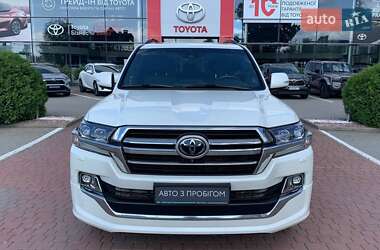 Внедорожник / Кроссовер Toyota Land Cruiser 2019 в 