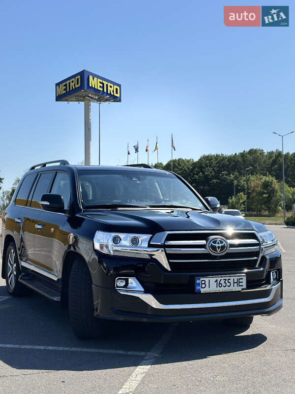 Внедорожник / Кроссовер Toyota Land Cruiser 2019 в Полтаве
