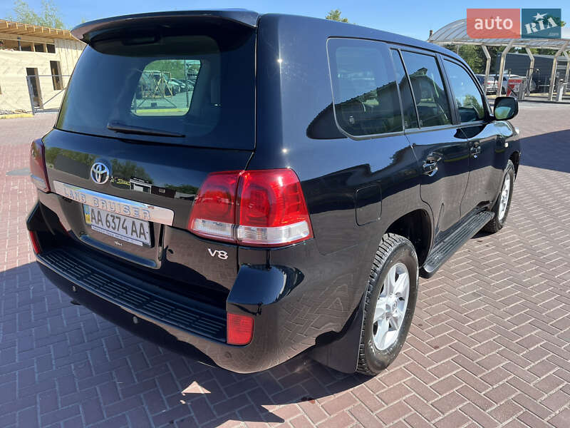Внедорожник / Кроссовер Toyota Land Cruiser 2008 в Ровно фото 5 Внедорожник / Кроссовер Toyota Land Cruiser 2008 в Ровно