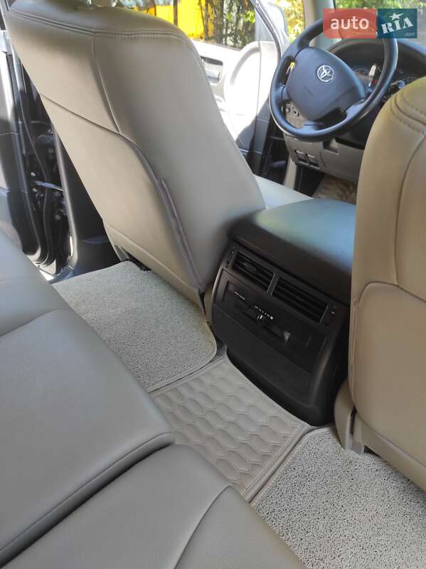 Внедорожник / Кроссовер Toyota Land Cruiser 2008 в Киеве