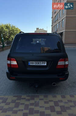 Внедорожник / Кроссовер Toyota Land Cruiser 2002 в 