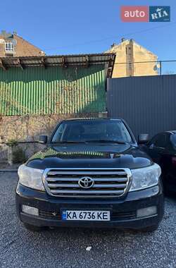 Позашляховик / Кросовер Toyota Land Cruiser 2010 в Києві