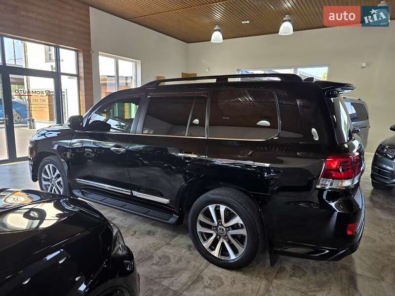 Внедорожник / Кроссовер Toyota Land Cruiser 2018 в Коломые