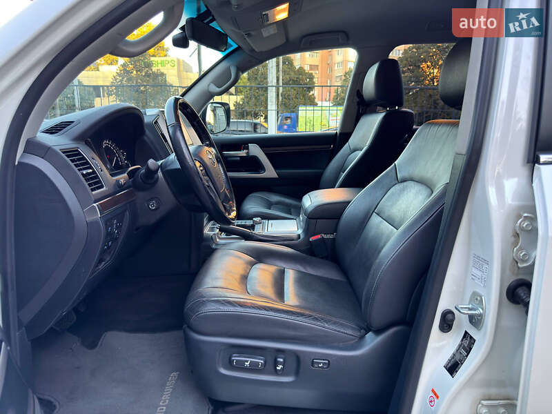 Внедорожник / Кроссовер Toyota Land Cruiser 2019 в Одессе