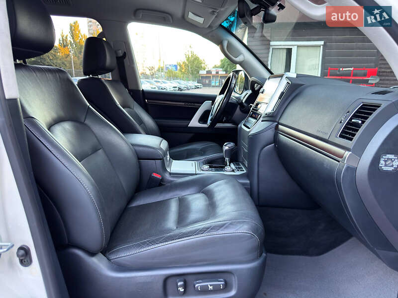 Внедорожник / Кроссовер Toyota Land Cruiser 2019 в Одессе