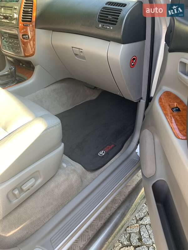 Внедорожник / Кроссовер Toyota Land Cruiser 2004 в Харькове фото 15 Внедорожник / Кроссовер Toyota Land Cruiser 2004 в Харькове