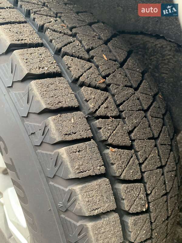 Внедорожник / Кроссовер Toyota Land Cruiser 2004 в Харькове фото 35 Внедорожник / Кроссовер Toyota Land Cruiser 2004 в Харькове