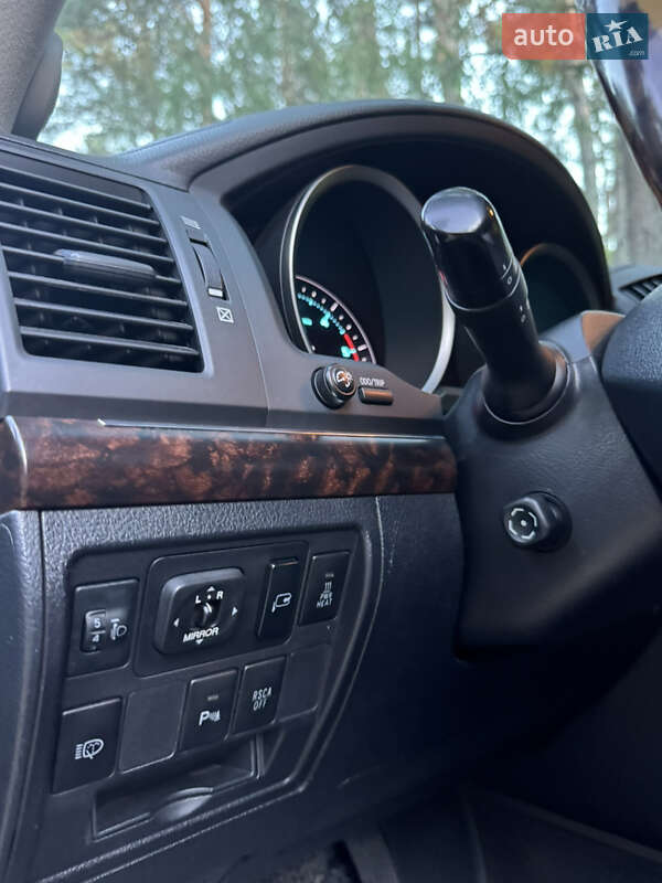 Внедорожник / Кроссовер Toyota Land Cruiser 2008 в Ковеле