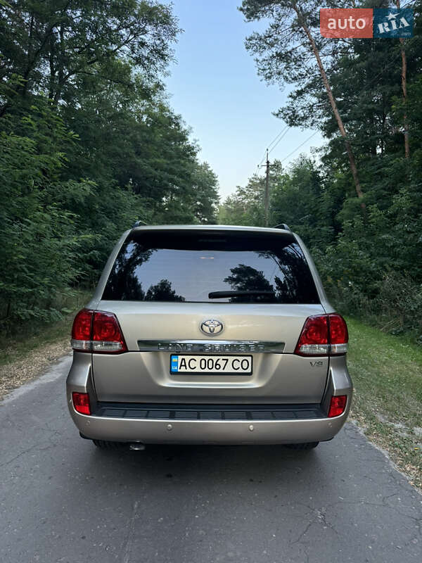 Внедорожник / Кроссовер Toyota Land Cruiser 2008 в Ковеле