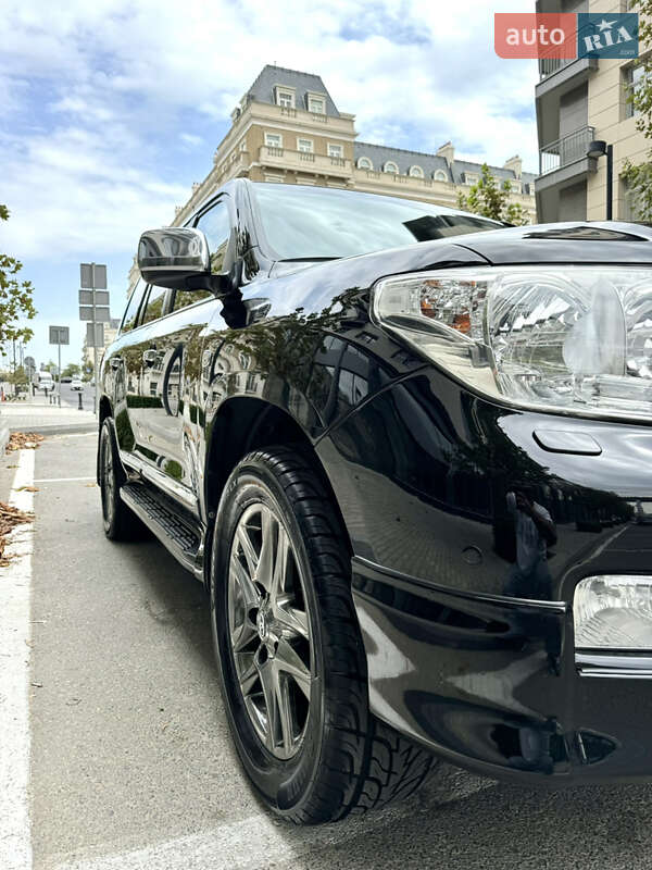 Внедорожник / Кроссовер Toyota Land Cruiser 2011 в Киеве фото 3 Внедорожник / Кроссовер Toyota Land Cruiser 2011 в Киеве