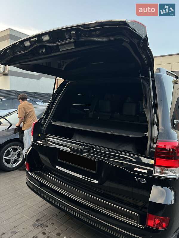 Внедорожник / Кроссовер Toyota Land Cruiser 2019 в Черкассах