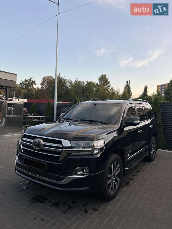 Внедорожник / Кроссовер Toyota Land Cruiser 2019 в Черкассах