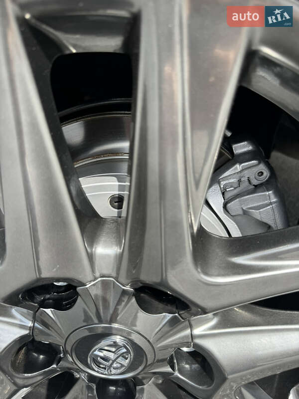 Внедорожник / Кроссовер Toyota Land Cruiser 2011 в Киеве фото 26 Внедорожник / Кроссовер Toyota Land Cruiser 2011 в Киеве