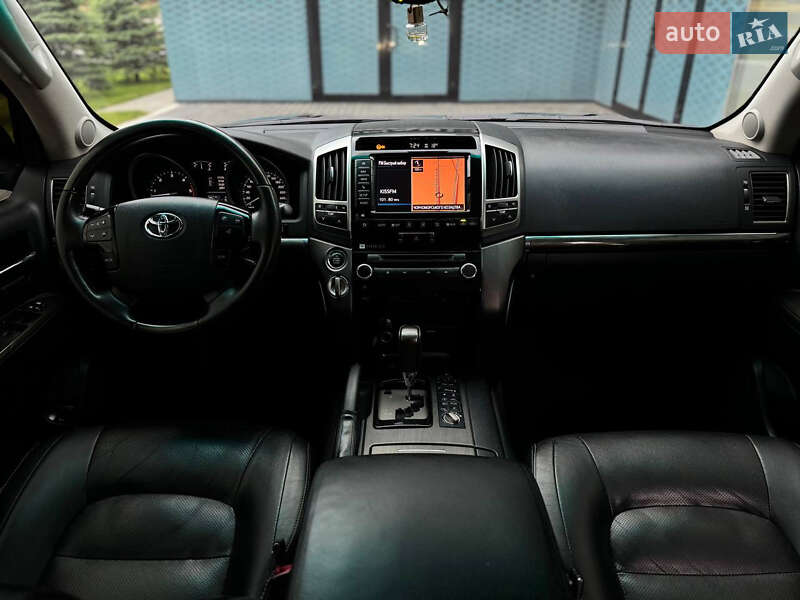 Позашляховик / Кросовер Toyota Land Cruiser 2012 в Одесі