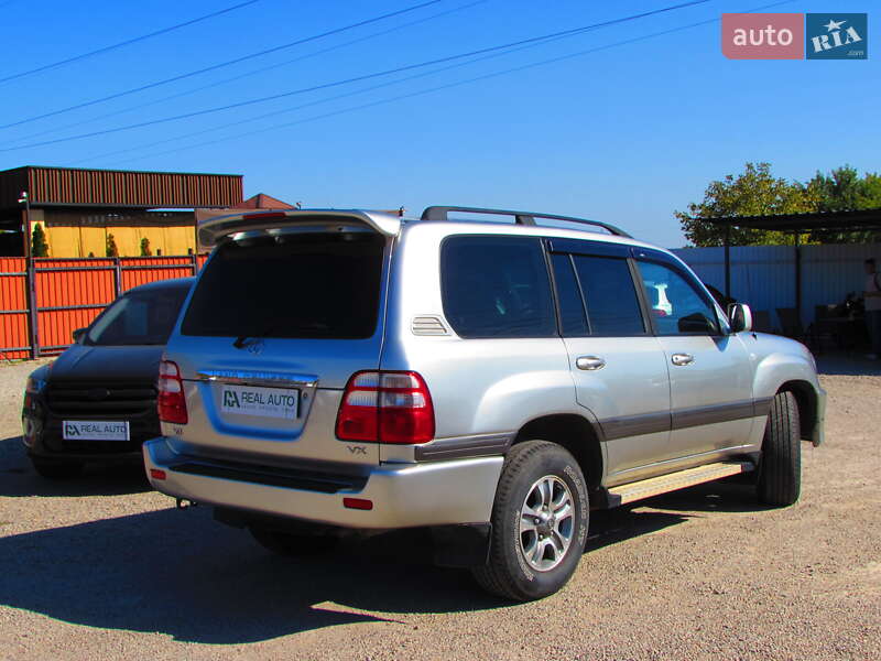 Внедорожник / Кроссовер Toyota Land Cruiser 2004 в Кропивницком