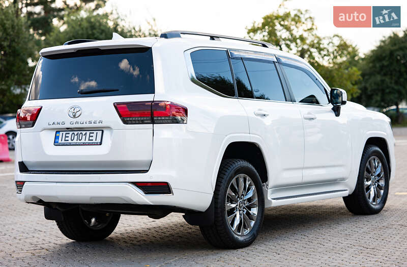 Позашляховик / Кросовер Toyota Land Cruiser 2023 в Чернівцях фото 13 Позашляховик / Кросовер Toyota Land Cruiser 2023 в Чернівцях