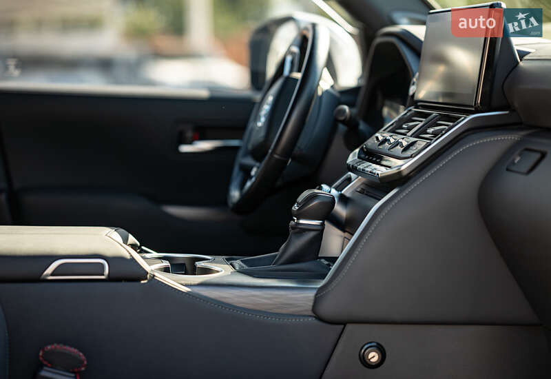 Позашляховик / Кросовер Toyota Land Cruiser 2023 в Чернівцях фото 26 Позашляховик / Кросовер Toyota Land Cruiser 2023 в Чернівцях