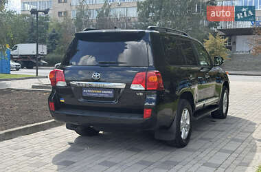 Внедорожник / Кроссовер Toyota Land Cruiser 2014 в 