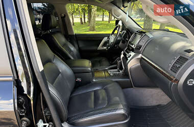 Внедорожник / Кроссовер Toyota Land Cruiser 2014 в 