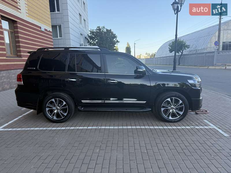 Внедорожник / Кроссовер Toyota Land Cruiser 2019 в Киеве