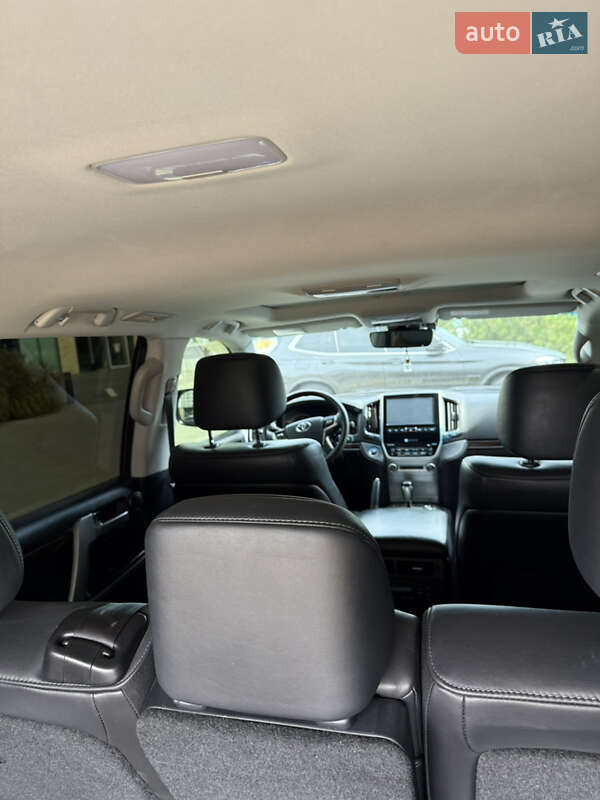 Внедорожник / Кроссовер Toyota Land Cruiser 2018 в Хмельницком