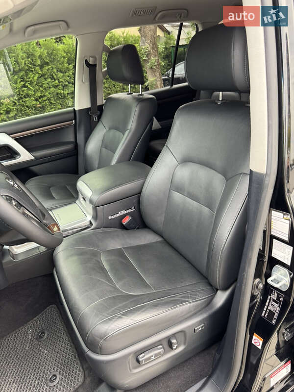 Внедорожник / Кроссовер Toyota Land Cruiser 2019 в Ужгороде