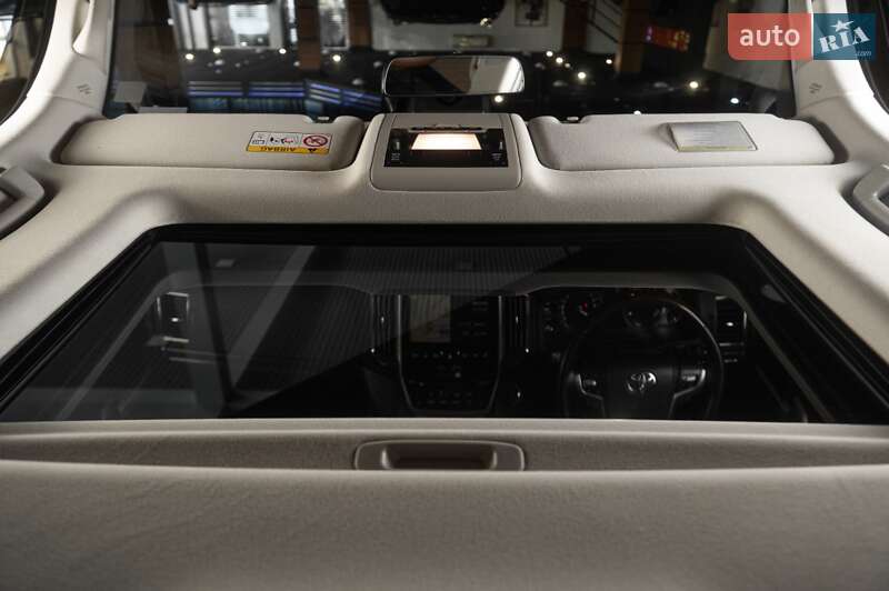 Внедорожник / Кроссовер Toyota Land Cruiser 2018 в Одессе фото 20 Внедорожник / Кроссовер Toyota Land Cruiser 2018 в Одессе
