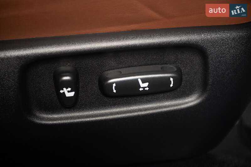 Внедорожник / Кроссовер Toyota Land Cruiser 2018 в Одессе фото 53 Внедорожник / Кроссовер Toyota Land Cruiser 2018 в Одессе