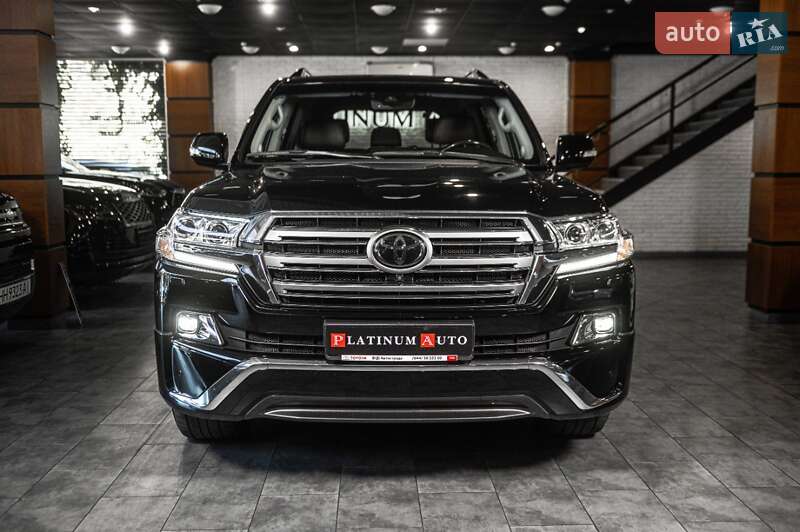 Внедорожник / Кроссовер Toyota Land Cruiser 2018 в Одессе фото 57 Внедорожник / Кроссовер Toyota Land Cruiser 2018 в Одессе