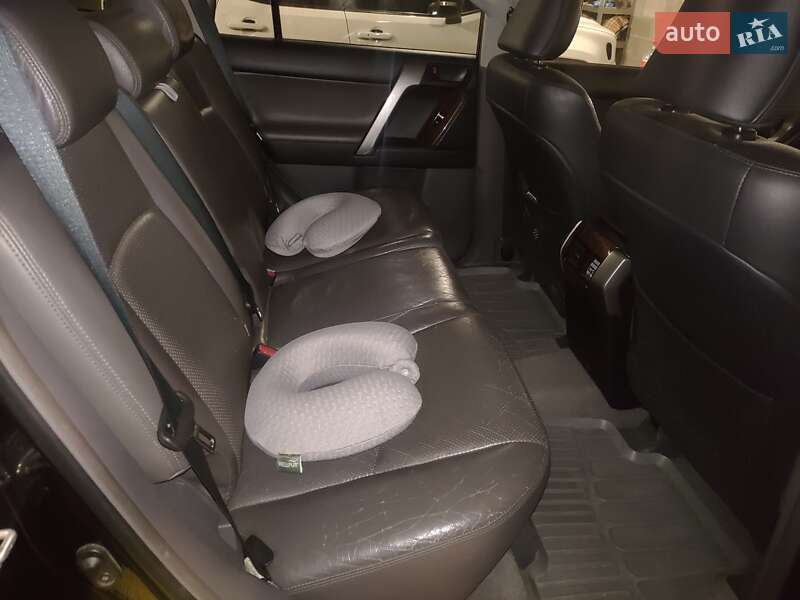 Внедорожник / Кроссовер Toyota Land Cruiser 2012 в Кривом Роге фото 15 Внедорожник / Кроссовер Toyota Land Cruiser 2012 в Кривом Роге