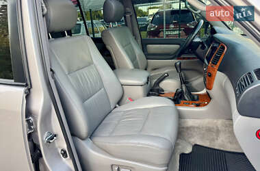 Внедорожник / Кроссовер Toyota Land Cruiser 2003 в 